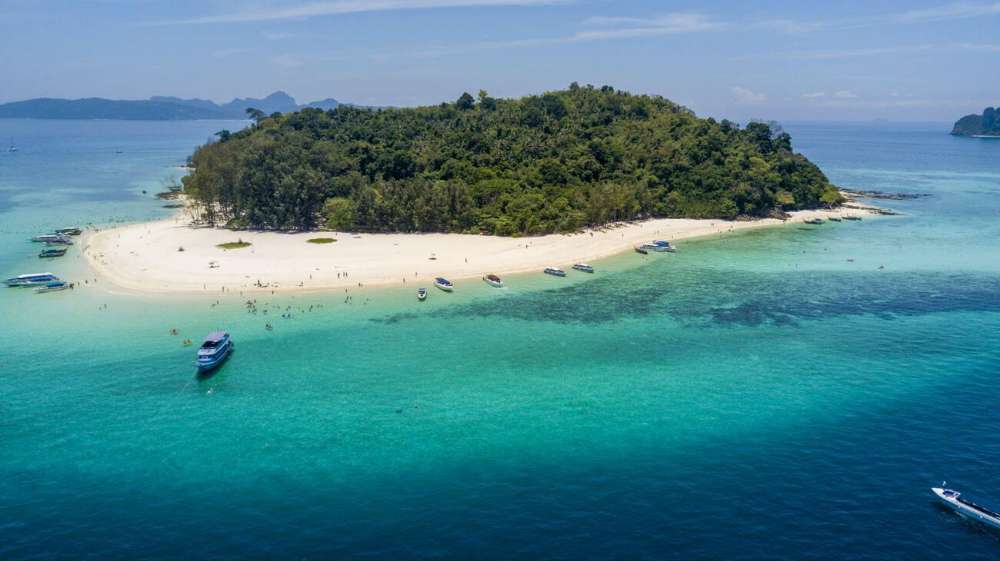 Vue panoramique de l'île Bamboo Krabi  vue d'en haut